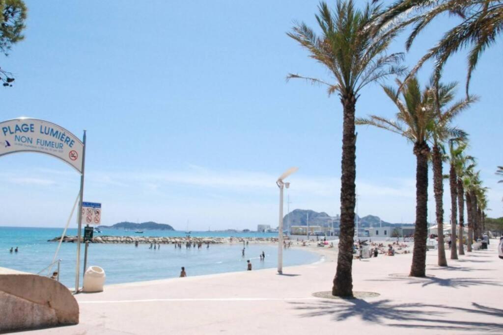 Blue Summer Vibes Apartment For 4P, Ac, Balcony, Parking, Beach At 50M, Spa Access -4 ラシオタ エクステリア 写真